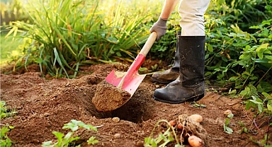 Bakan Yumaklı’dan Çiftçilere ve Üreticilere Destek Duyurusu!