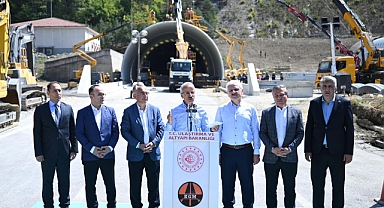 Bolu Tüneli Uzatma Çalışmaları Hızla Devam Ediyor: Trafik Güvenliği Artıyor