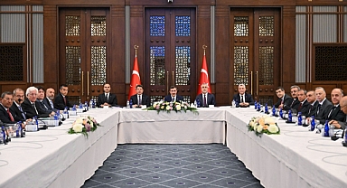 Cumhurbaşkanı Yardımcısı Cevdet Yılmaz, Orta Vadeli Program Hazırlıkları İçin İşveren Temsilcileriyle Buluştu