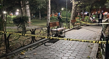 Eskişehir'de Bıçaklı Saldırı: 5 Kişi Yaralandı, Şüpheli Gözaltında