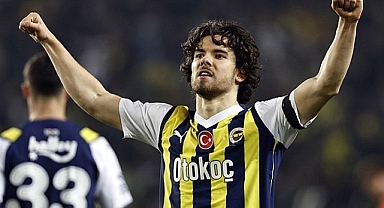 Ferdi Kadıoğlu’ndan Beklenen Gelişme: Transfer İçin İngiltere’ye Gitti