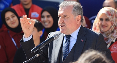 Gençlik ve Spor Bakanı Osman Aşkın Bak, GSB Yurt Başvurularının Başladığını Duyurdu