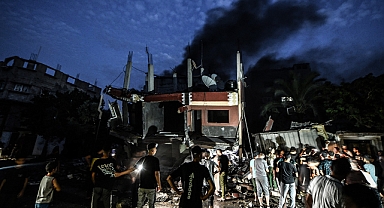 İsrail, Gazze'ye Gece Boyunca Saldırdı: 11 Filistinli Hayatını Kaybetti