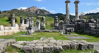 Manisa’da Kazı Çalışmalarında 2 Lidyalı Asker Bulundu