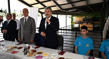 Osmaniye Valisi Dr. Erdinç Yılmaz, 