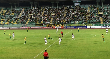 Şanlıurfaspor, Ümraniyespor'u 3-1 Mağlup Etti