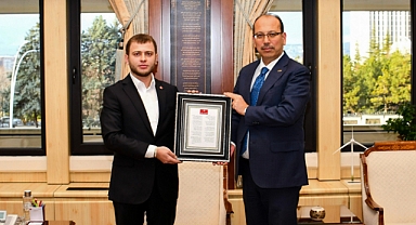 Türkiye İmam Hatipliler Birliği Genel Başkanı Muhammet Samet Akkaya, Sayıştay Başkanı Metin Yener’i Ziyaret Etti