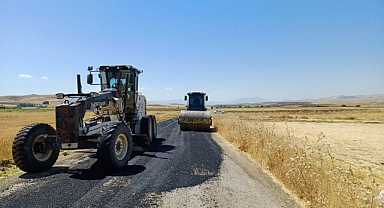 Elazığ'da Yol Çalışmaları Hız Kesmeden Devam Ediyor
