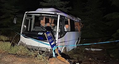 Eskişehir'de Midibüs Kazasında 14 Polis Memuru Yaralandı