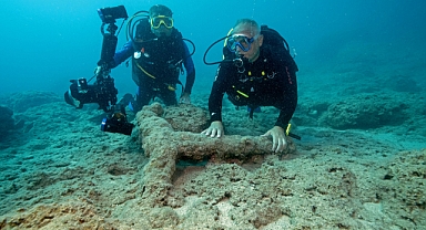 Kültür ve Turizm Bakanı Ersoy'dan Tarihi Dalış: Kumluca'da Orta Tunç Çağı Batığına Yolculuk