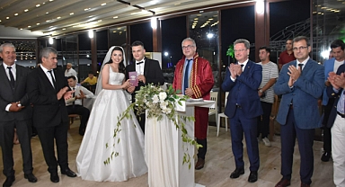 Vali Enver Ünlü, Şehit Ailesinin Mutlu Gününde Yalnız Bırakmadı