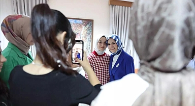 Bakan Göktaş'tan Devlet Himayesindeki Kız Çocuklarına Özel Mektup