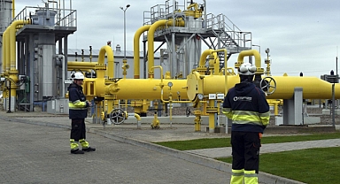 Otomotiv Sektöründe Yeni Soğuk Savaş: Küresel Güç Mücadelesinin Yeni Cephesi