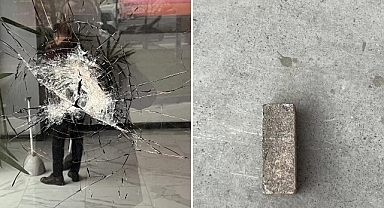 Beylikdüzü’nde AK Parti İlçe Başkanlığı’na saldırı!