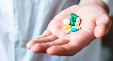 Eczacılardan sağlık riskine dikkat çeken gıda takviyesi uyarısı