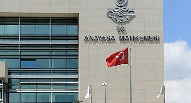 Anayasa Mahkemesi'nden 2 siyasi parti sorumlusu hakkında suç duyurusu kararı