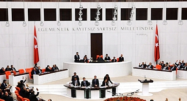 TBMM'de yoğun gündem: İklim kanunu teklifi