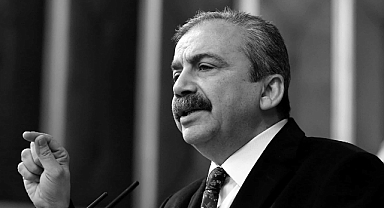 Sırrı Süreyya Önder'in sağlık durumuyla ilgili hastaneden açıklama