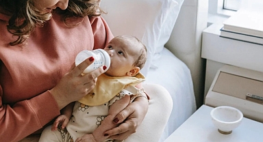 Anne sütü satışı yasaklandı