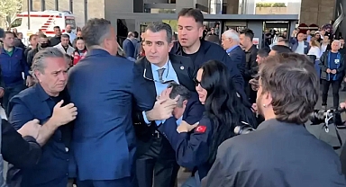 CHP Lideri Özgür Özel'e fiziksel saldırı: Saldırgan gözaltında