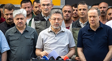 Bakan Yumaklı: “Kahramanlarımız alevlerle savaştı”