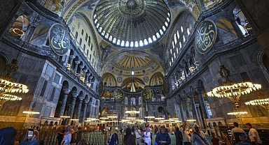 Ayasofya Camii'ni 40 milyon kişi ziyaret etti