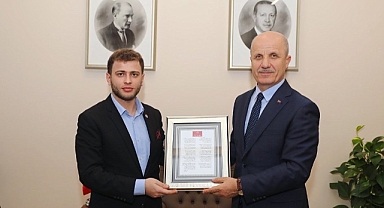 Türkiye İmam Hatipliler Birliği Genel Başkanı Akkaya’dan YÖK Başkanı Özvar’a tebrik telefonu