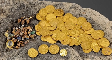 Celile Gölü kıyısında 1.400 yıllık altın hazine bulundu