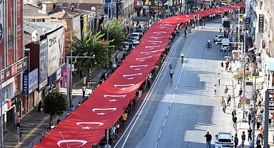 İzmir’in kurtuluşunun 103. yılı coşkuyla kutlanıyor