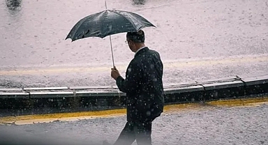 Meteoroloji 13 il için 'Sarı Kod' uyarısı verdi, kuvvetli yağış ve fırtına bekleniyor