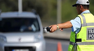 Ambulansa yol vermeyen sürücülere ağır yaptırımlar geliyor