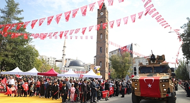 Cumhuriyet’in 102. yılı tüm yurtta coşkuyla kutlandı