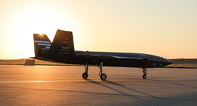 Bayraktar KIZILELMA’dan tarihi başarı: Simüle atışta F-16’ya tam isabet