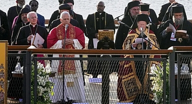 MHP’den Papa’nın İznik ziyaretine eleştiri: “Tarihi konsil şova dönüştürüldü”