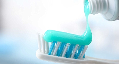 Saçtan üretilen diş macunu, diş minesini yeniden oluşturabilir