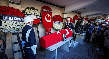 Şehit olan 3 polis memuru son yolculuklarına uğurlandı