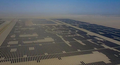 Taklamakan Çölü’nde güneşten rekor enerji üretimi