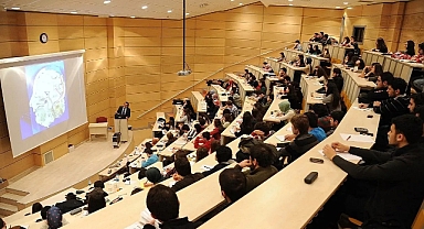 Üniversite 3 yıl mı olacak? YÖK’ten net açıklama geldi