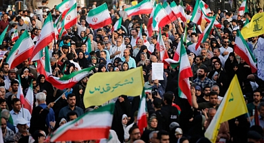 İran’da savaş sonrası kriz büyüyor: Muhalefet sokakta ama lider yok