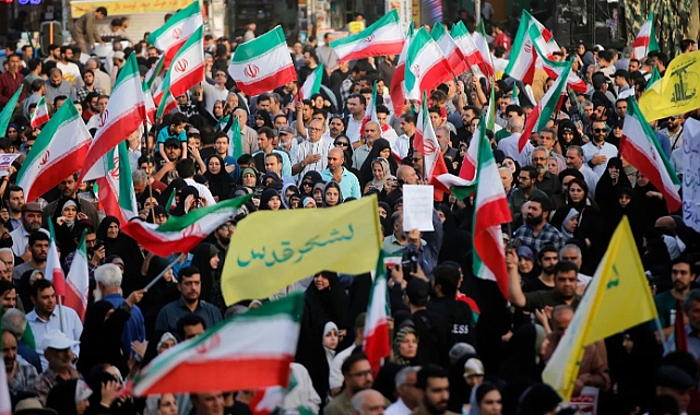 İran’da savaş sonrası kriz büyüyor: Muhalefet sokakta ama lider yok