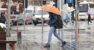 Meteoroloji’den 19 il için fırtına ve kuvvetli yağış alarmı