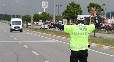 Bayram trafiğine sıkı denetim: 313 bin personel görevde