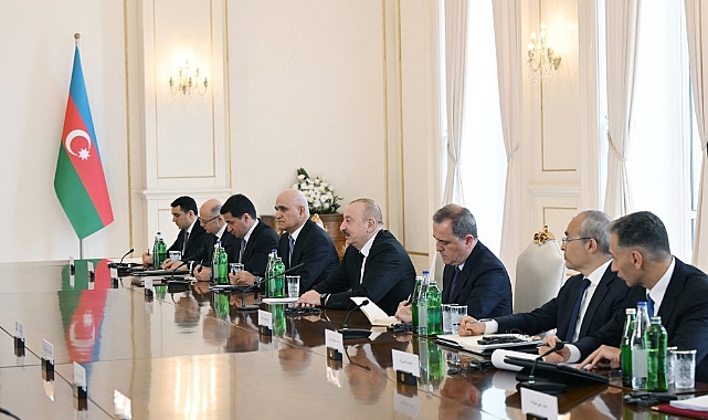 Aliyev’den İran’a dayanışma mesajı: Zor günlerde yan yanayız