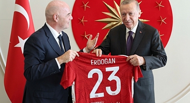 Cumhurbaşkanı Erdoğan, FIFA Başkanı Infantino ile görüştü