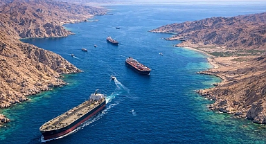 Hürmüz Boğazı'nda İran geçişleri yeniden durdurdu