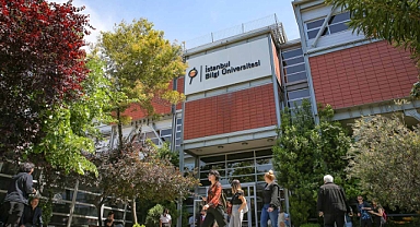 İstanbul Bilgi Üniversitesi'nin faaliyet izni kaldırıldı: Akademik süreç garantör üniversiteye devredildi